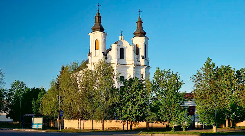 Костел Святого Апостола Андрея в Слониме Гродненской области